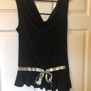 Vanity size XL black tank ribbon detail